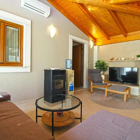 Kristina 1531 Lägenhet *