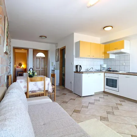 Kristina 1531 Appartamento Pola