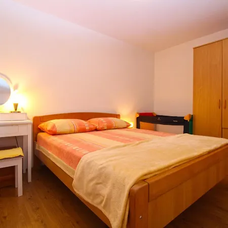 Apartmán Kristina 1531 Pula