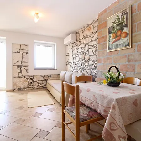 Kristina 1531 Apartmán