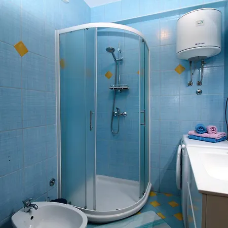 Kristina 1531 Apartment