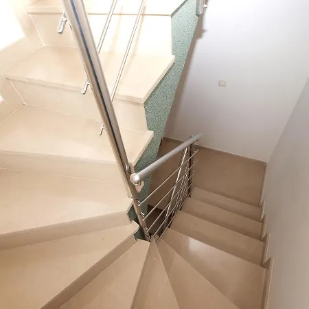 Kristina 1531 Apartment *