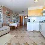 Διαμέρισμα Kristina 1531 *